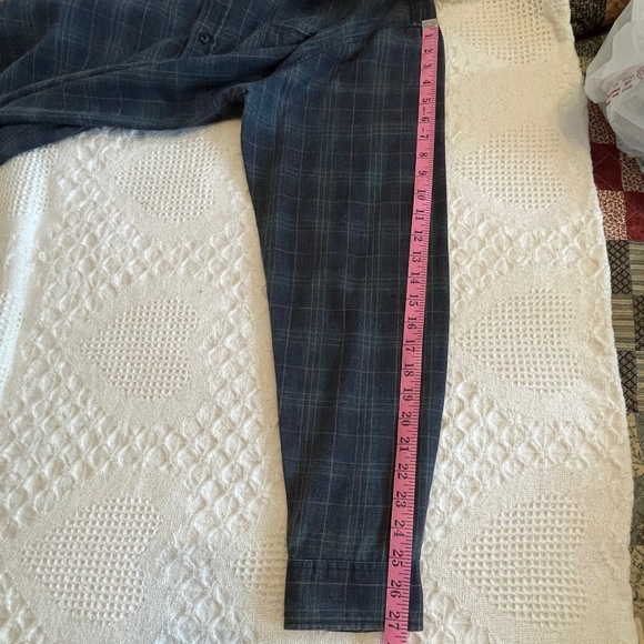 Ezekiel Men's Button Down Shirt - Picture 4 of 8